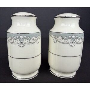 Vintage Noritake "Cousteau" 9782 Salt and Pepper Shakers, Grannycore Cottagecore